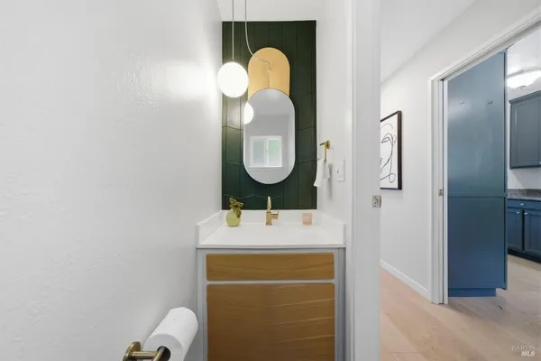 $575,000 | 10 Professional Center Parkway, Unit 1, San Rafael, CA 94903