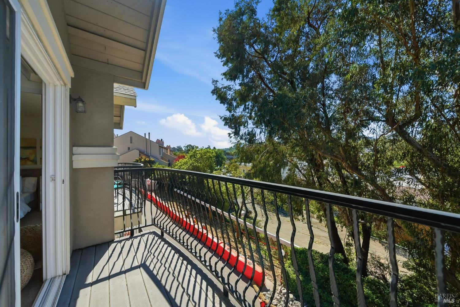 10 Professional Center Parkway, Unit 1 San Rafael, CA 94903 - Photo 22 of 35 a view of balcony with wooden floor