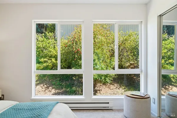 $575,000 | 10 Professional Center Parkway, Unit 1, San Rafael, CA 94903