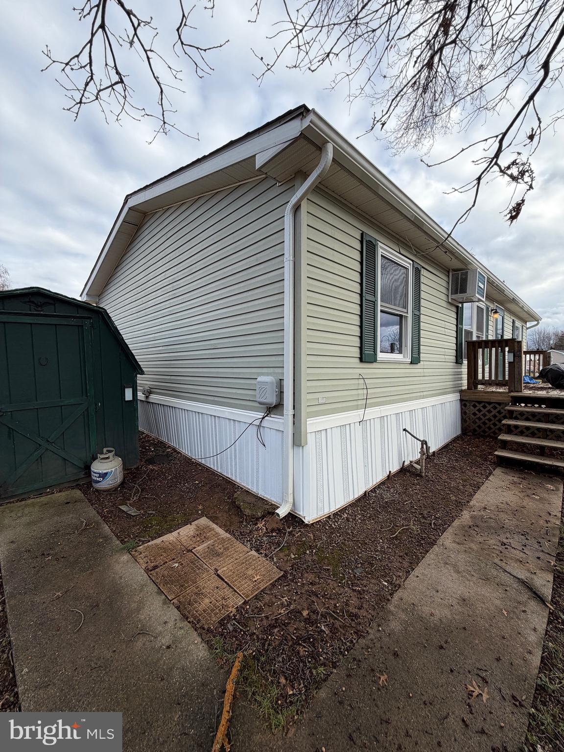 887 Aspen Avenue Spring City, PA 19475 - Photo 21 of 21 a front view of a house with a yard