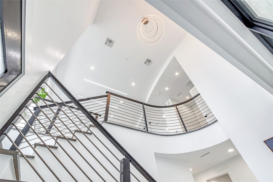 1406 Fairview Street Houston, TX 77006 - Photo 30 of 34