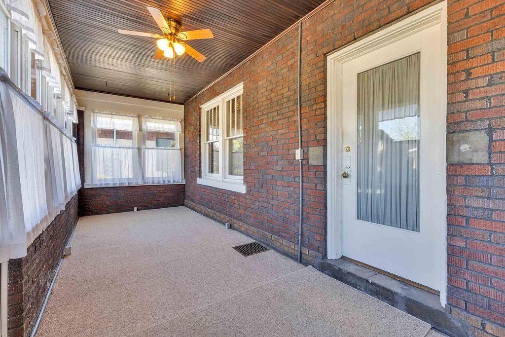 938 Atlantic Avenue Monaca, PA 15061 - Photo 4 of 24 a view of an empty room with a window