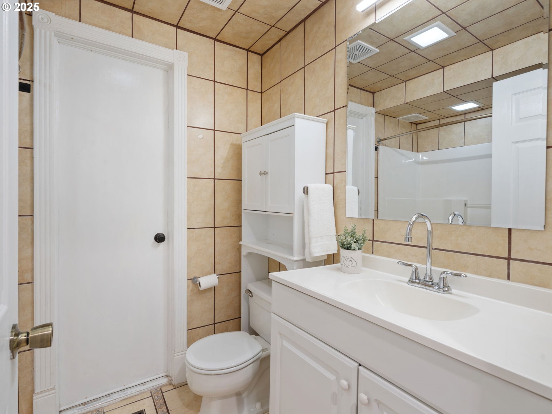 824 Southeast 207th Avenue Gresham, OR 97030 - Photo 39 of 47 a bathroom with a sink toilet and shower
