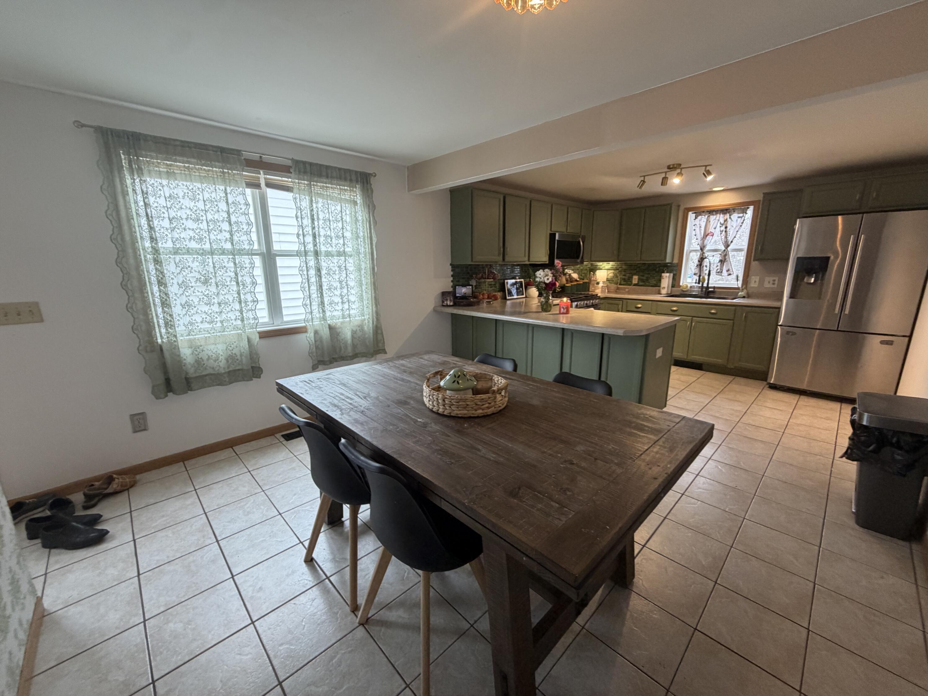 17710 Holtz Road Lowell, IN 46356 - Photo 2 of 15 3000x2250