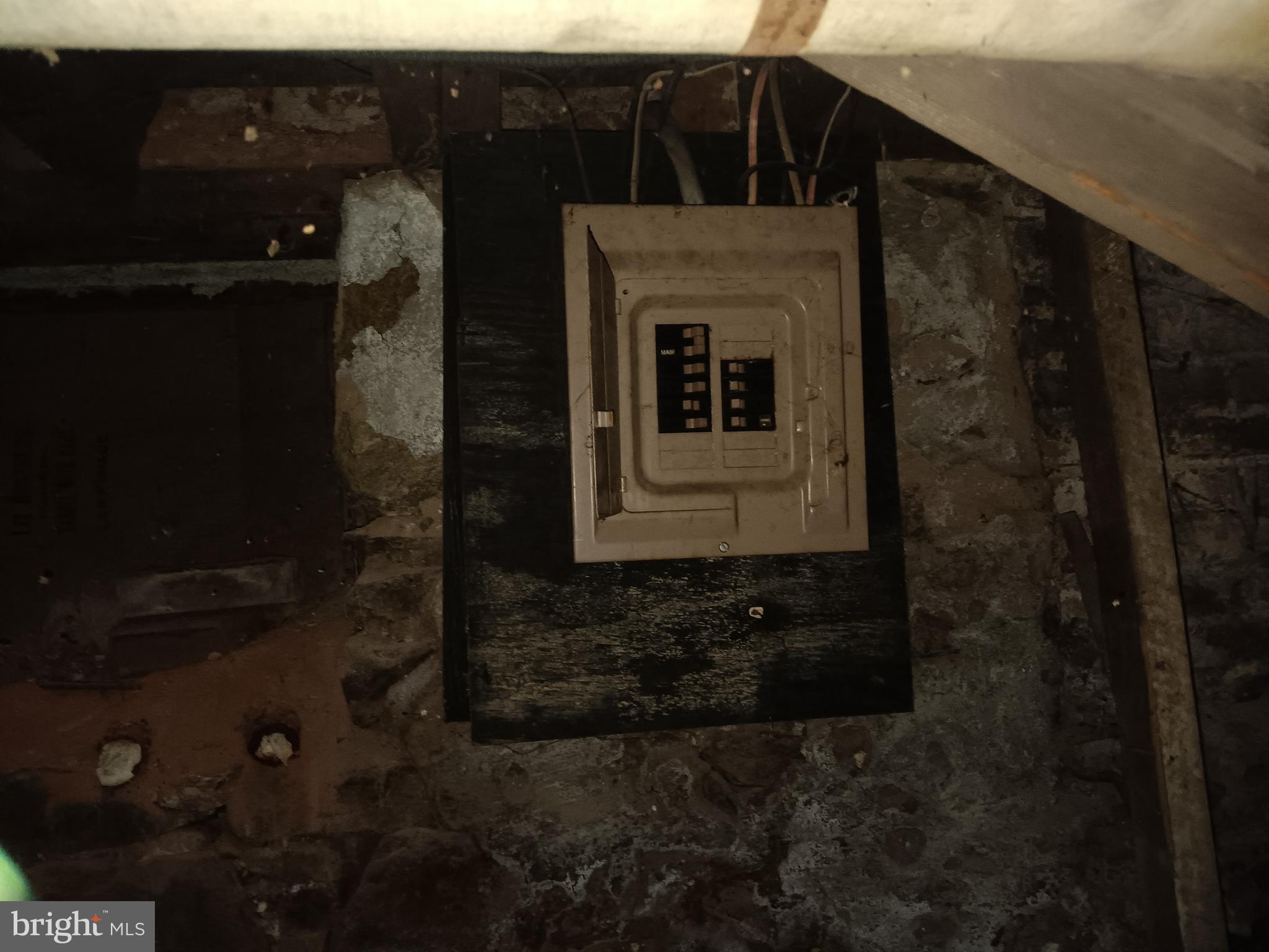 277 Spring Street Trenton, NJ 08618 - Photo 25 of 28