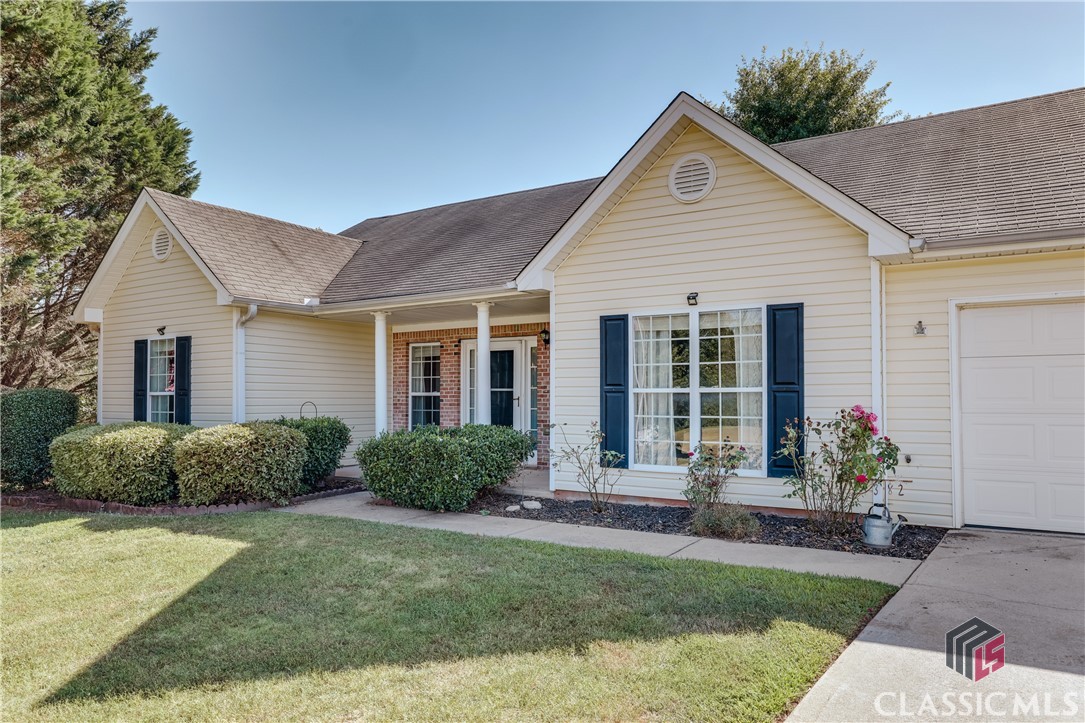 1382 Biedermeier Road Winder, GA 30680 - Photo 3 of 38