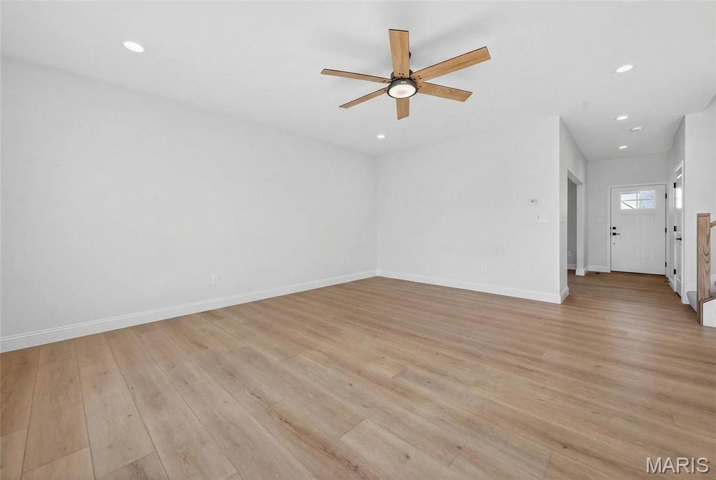 537 Ryehill Drive St. Peters, MO 63376 - Photo 11 of 35