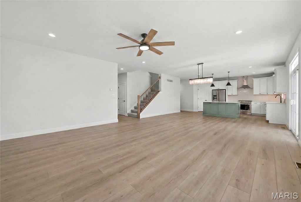 537 Ryehill Drive St. Peters, MO 63376 - Photo 12 of 35