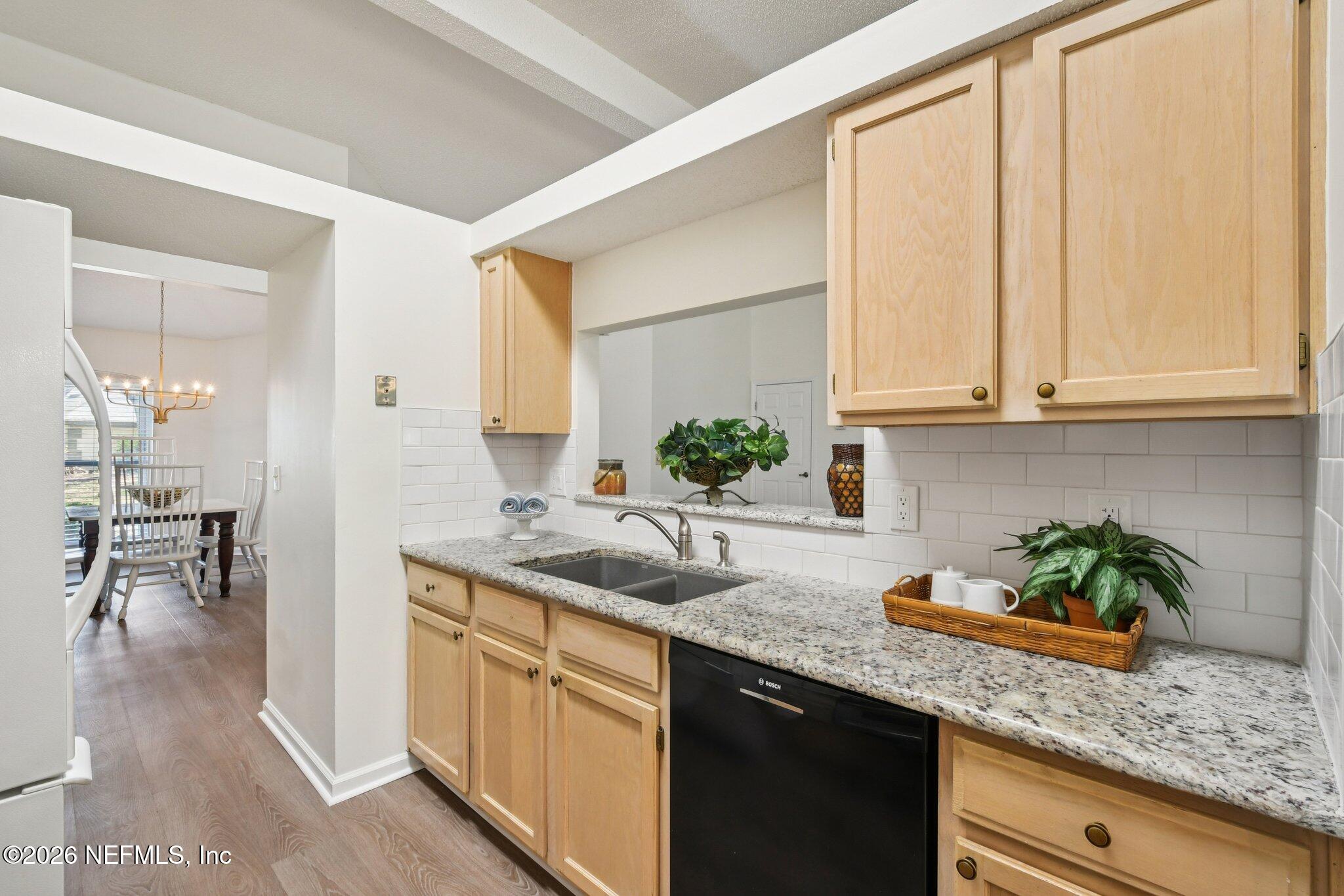 1532 Marsh Rabbit Way Fleming Island, FL 32003 - Photo 22 of 81 Kitchen