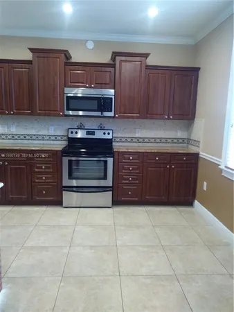 $4,700 | Miami Lakes, Miami Lakes, FL 33018