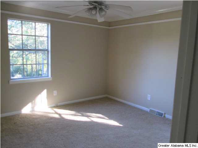 413 20th Court Northeast Birmingham, AL 35215 - Photo 6 of 11