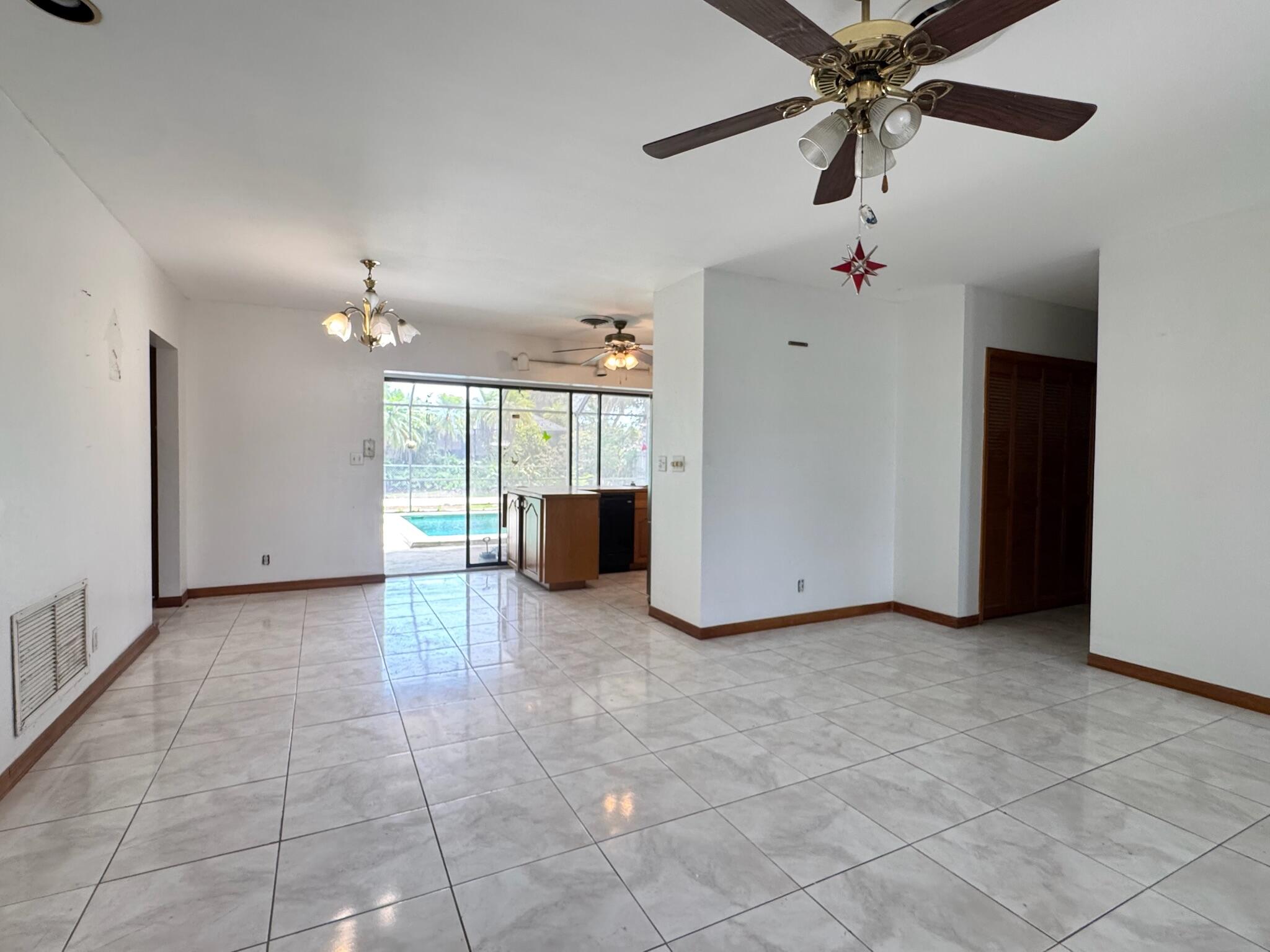 21045 Condado Road Cutler Bay, FL 33189 - Photo 2 of 25 IMG_1689