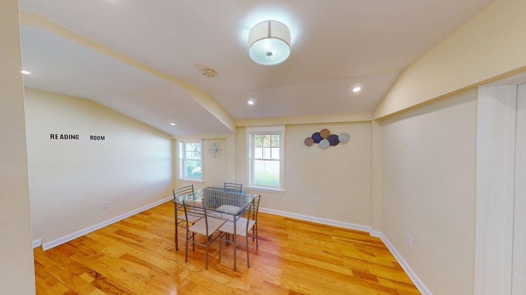 266 Webster Street Worcester, MA 01603 - Photo 11 of 29