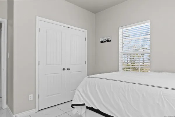 $420,000 | 8116 Ventura Boulevard, Selma, TX 78154