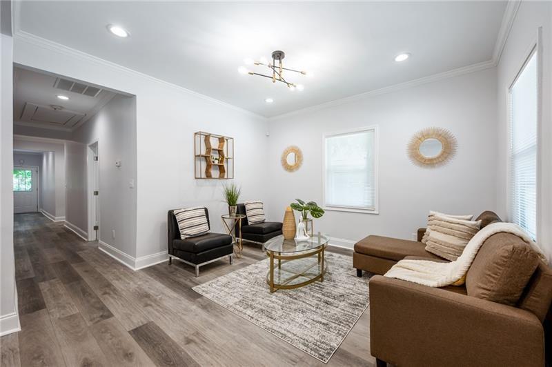 872 Beryl Street Southwest Atlanta, GA 30310 - Photo 2 of 27