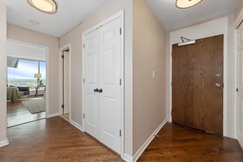 $219,000 | 5455 North Sheridan Road, Unit 2612, Chicago, IL 60640