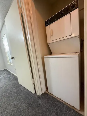 $98,000 | 1723 Crest Grove Drive, Unit 120B, Arlington, TX 76012