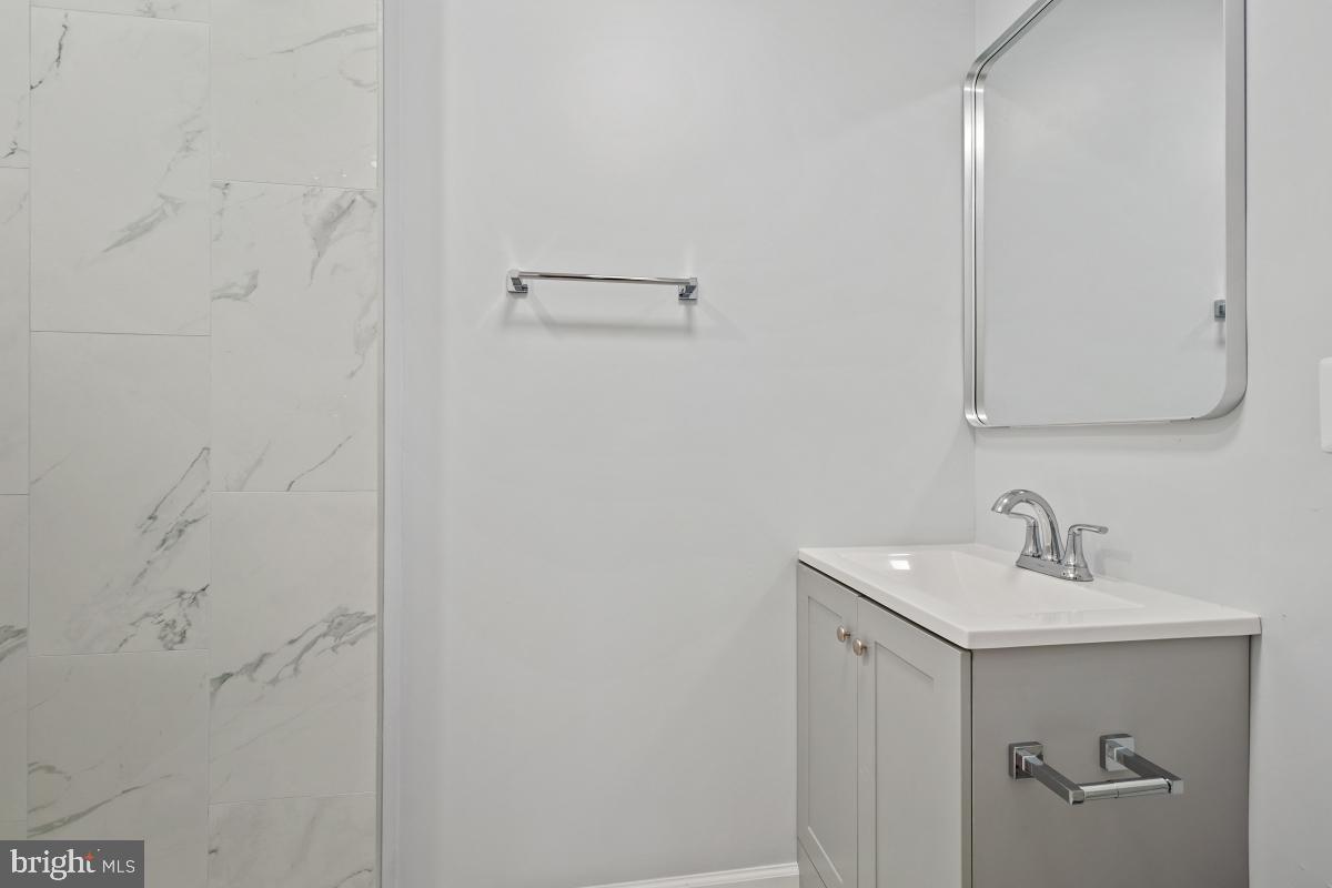 229 Hannes Street Silver Spring, MD 20901 - Photo 16 of 34