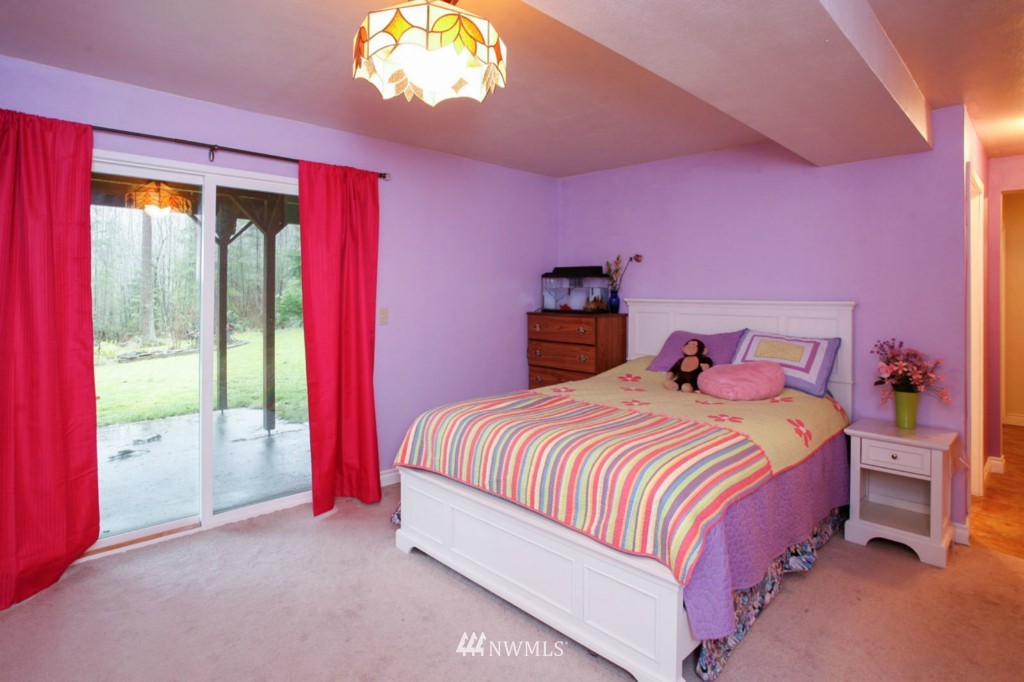 22415 53rd Avenue Southeast Bothell, WA 98021 - Photo 14 of 15