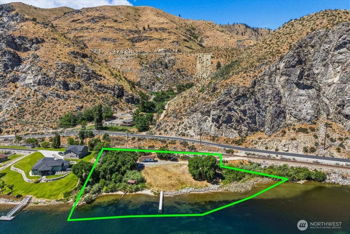 200 Stayman Flats Road Chelan, WA 98816 - Photo 16 of 35