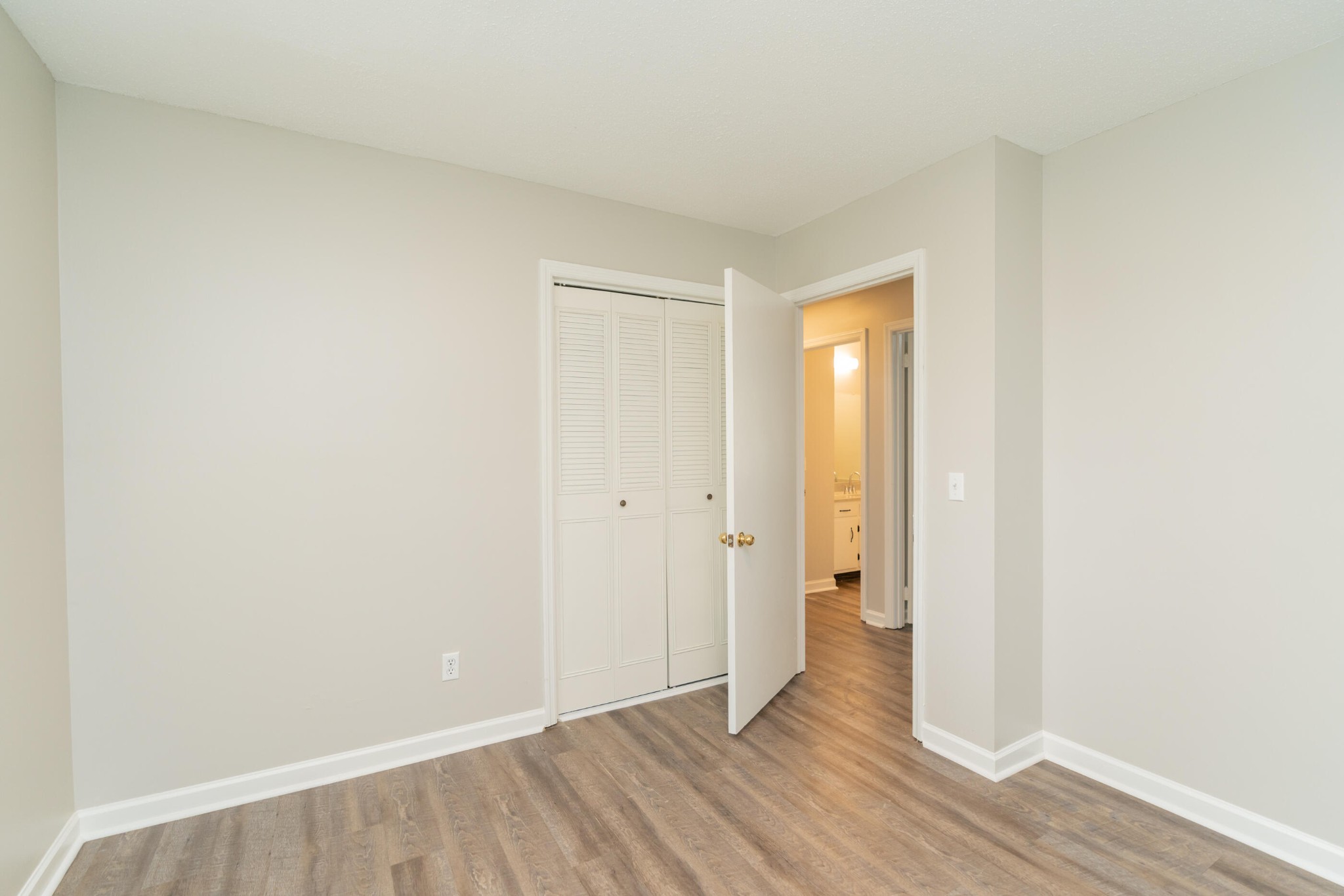 1343 Highland Road Chattanooga, TN 37415 - Photo 21 of 39 Gallery Image 21