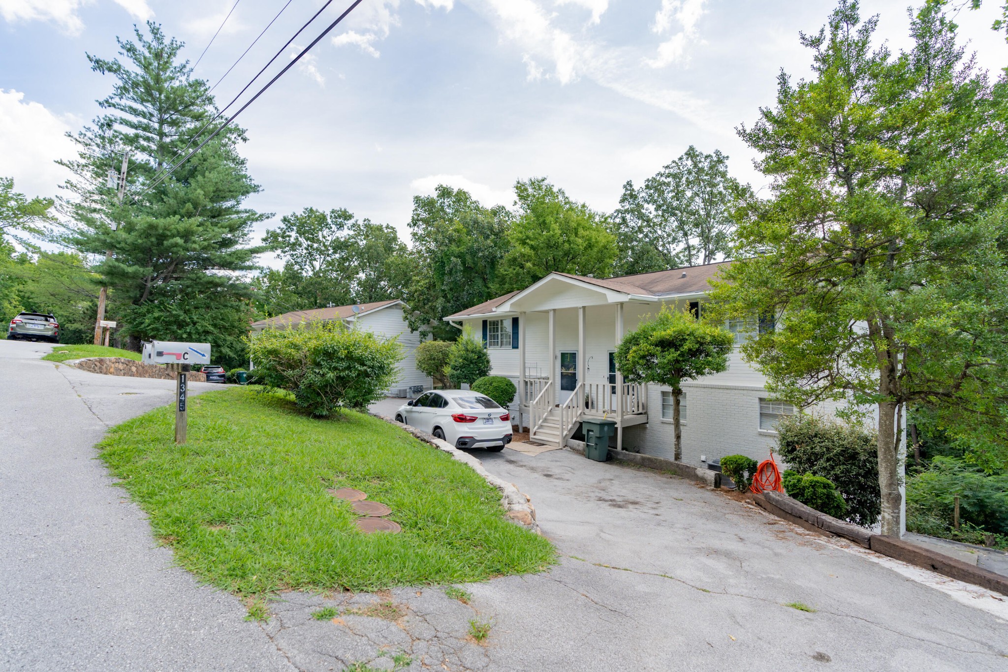 1343 Highland Road Chattanooga, TN 37415 - Photo 3 of 39 Gallery Image 3