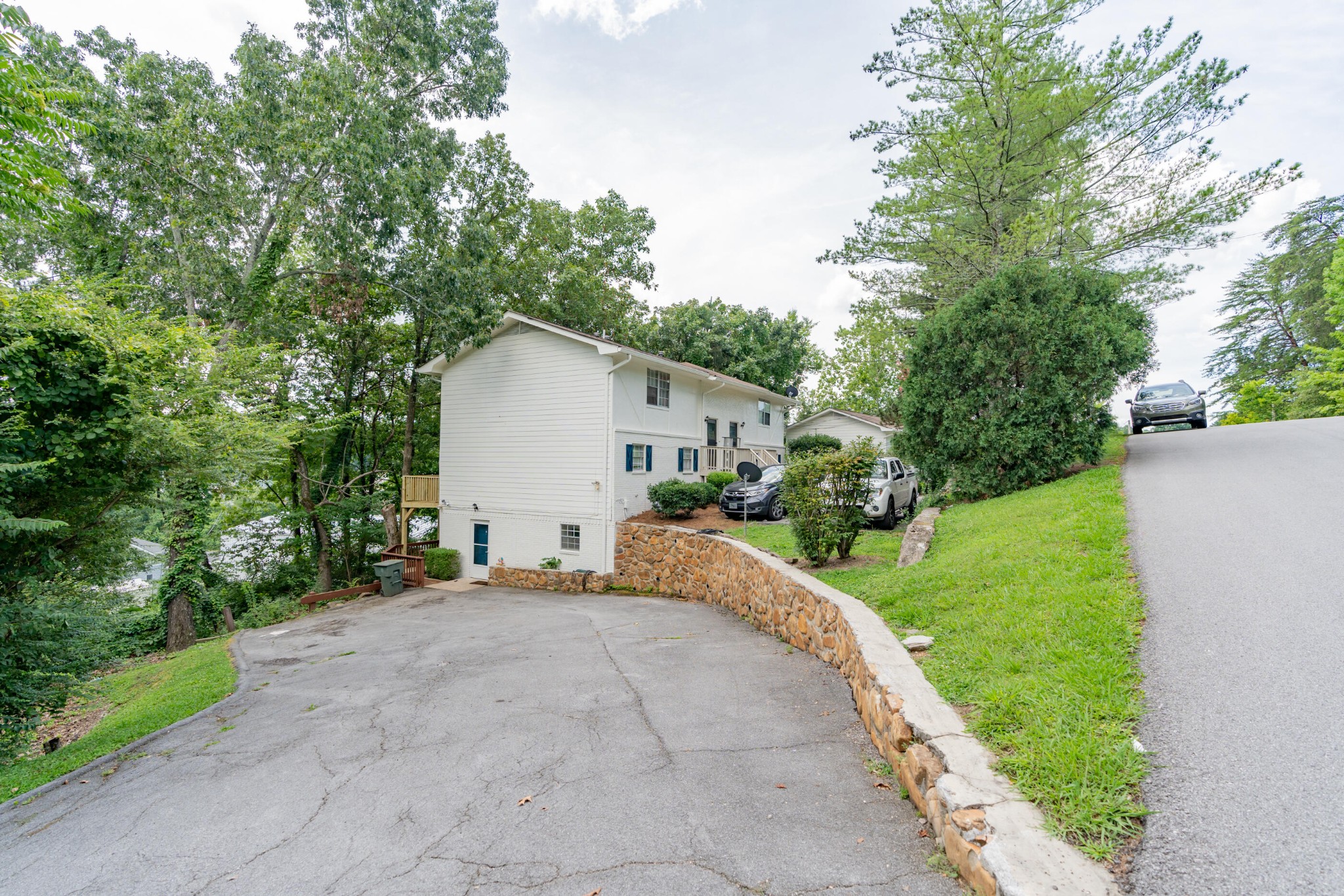 1343 Highland Road Chattanooga, TN 37415 - Photo 7 of 39 Gallery Image 7