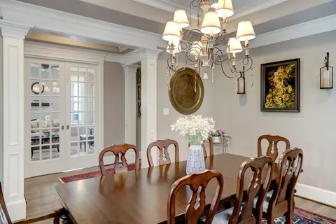 $1,699,000 | 449 West 23rd Street, Houston, TX 77008