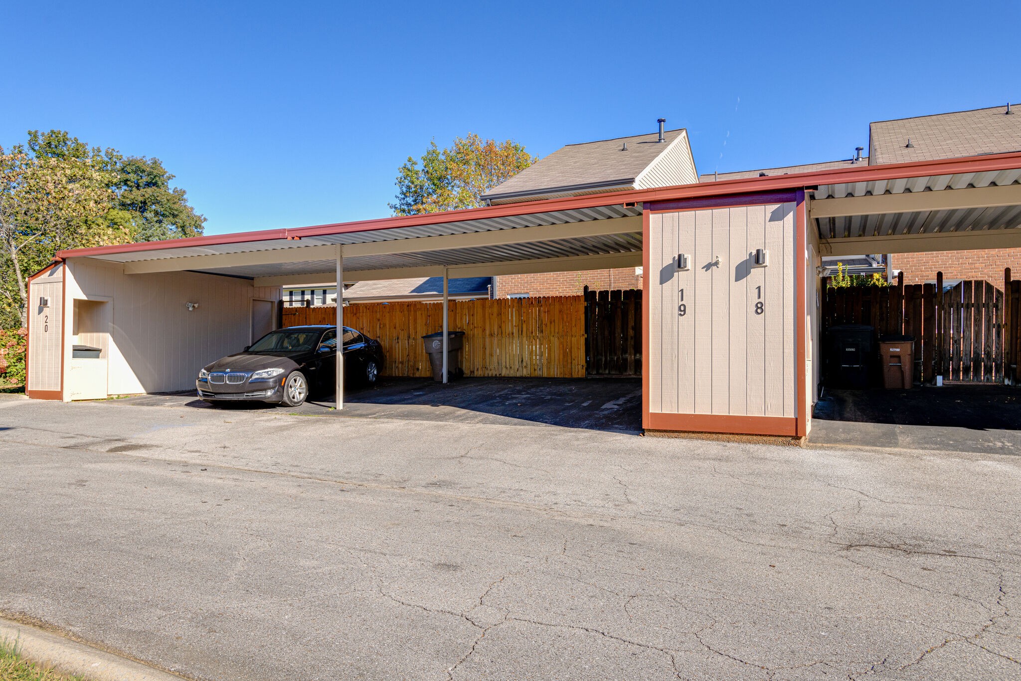 4001 Anderson Road, Unit J19 Nashville, TN 37217 - Photo 27 of 37 a view of a car garage