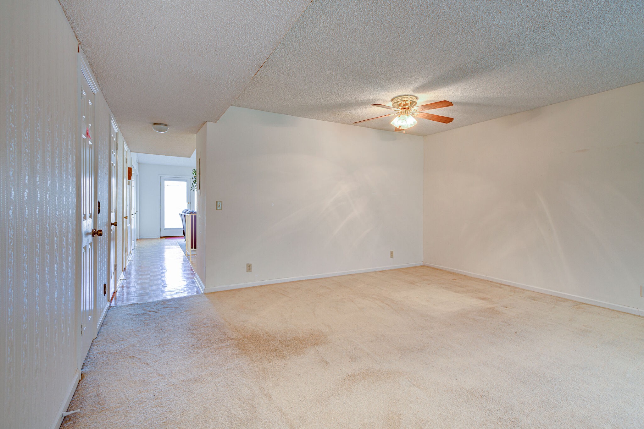 4001 Anderson Road, Unit J19 Nashville, TN 37217 - Photo 4 of 37 a view of empty room