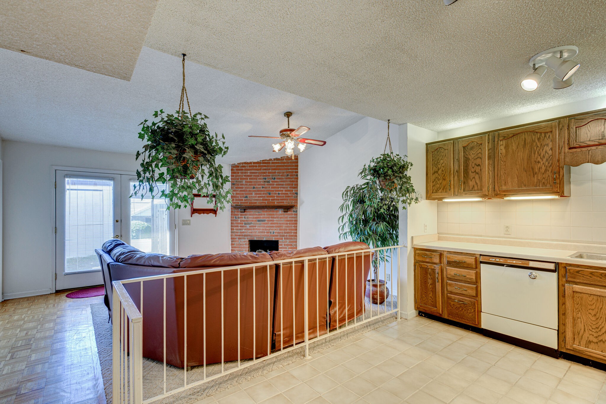 4001 Anderson Road, Unit J19 Nashville, TN 37217 - Photo 9 of 37