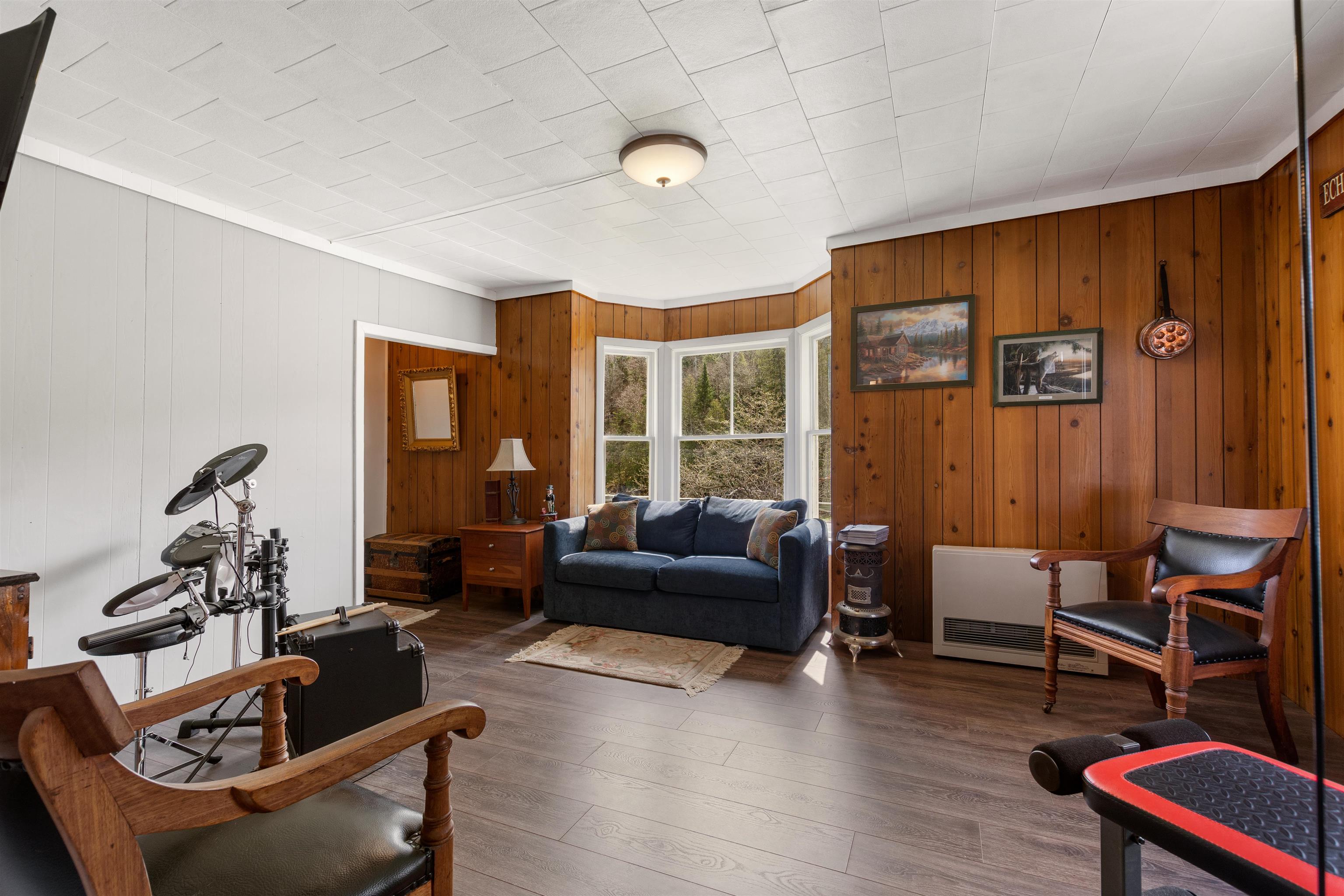 747 Highway 253 Canaan, VT 05902 - Photo 11 of 40