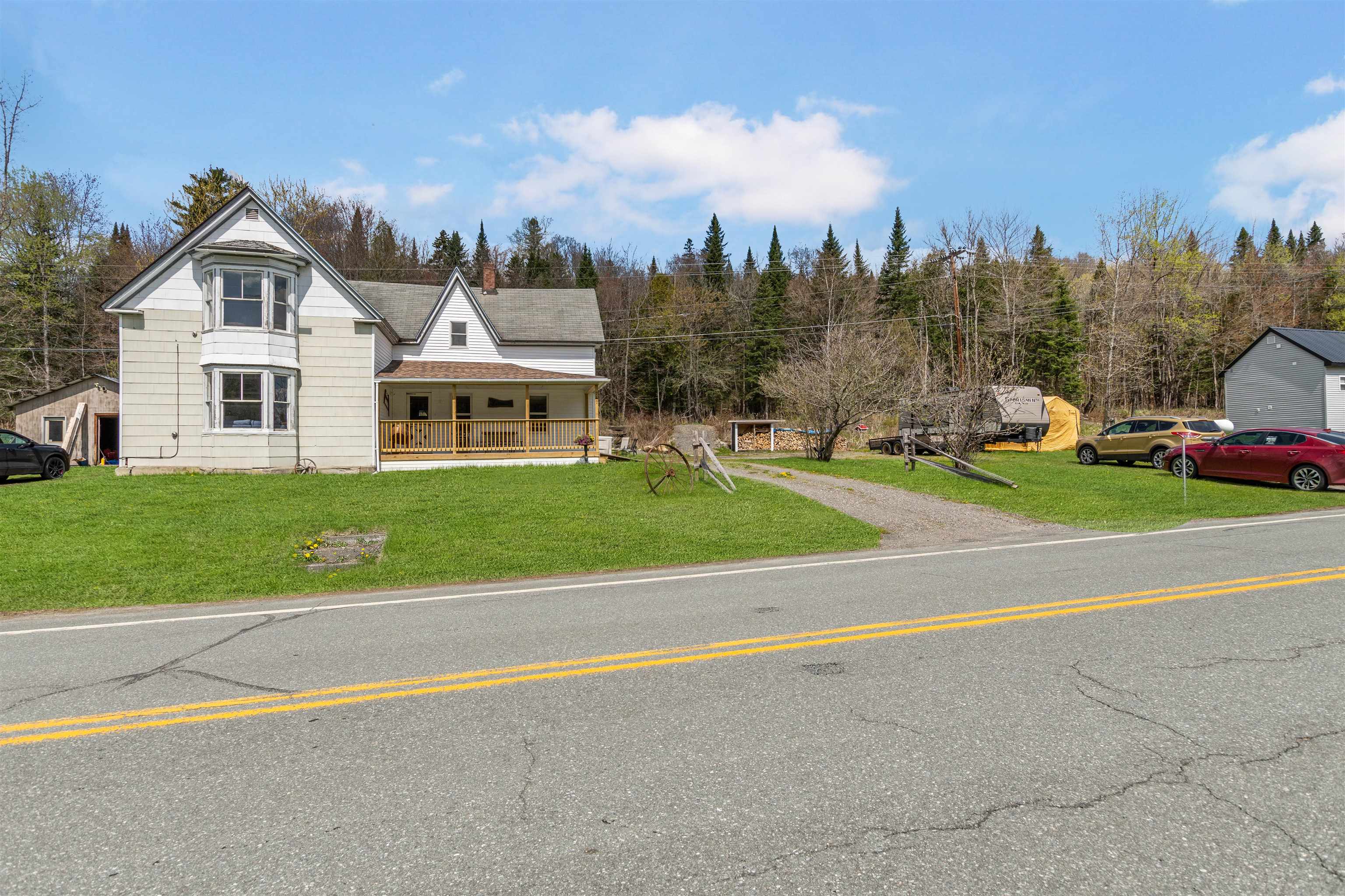 747 Highway 253 Canaan, VT 05902 - Photo 13 of 40