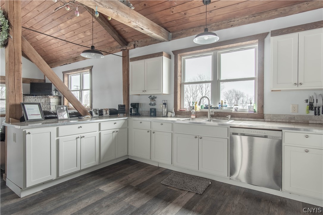 7318 Pine Woods Road Lyme, NY 13693 - Photo 19 of 35 Kitchen