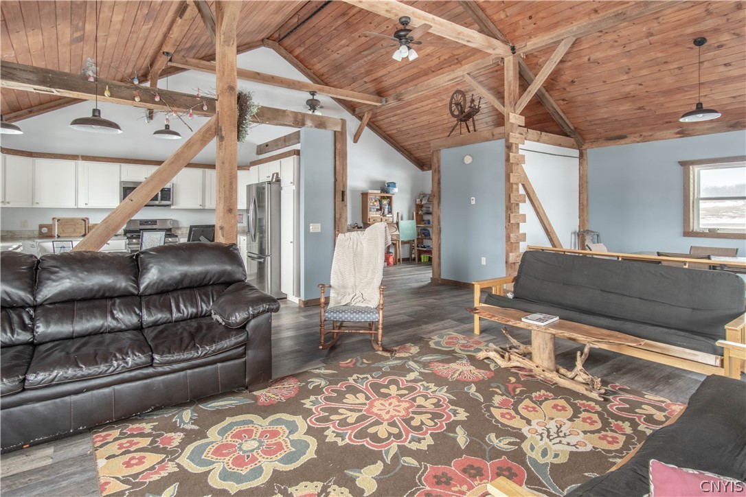 7318 Pine Woods Road Lyme, NY 13693 - Photo 21 of 43 Great room