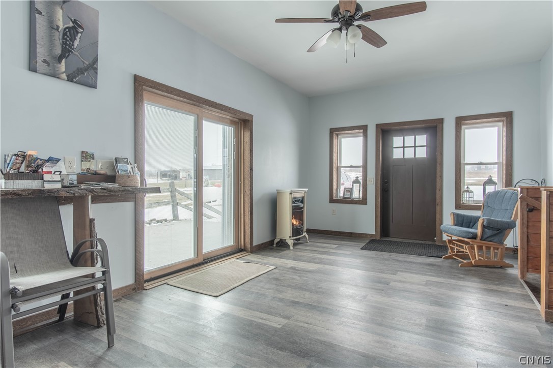 7318 Pine Woods Road Lyme, NY 13693 - Photo 5 of 35 Entry/Foyer