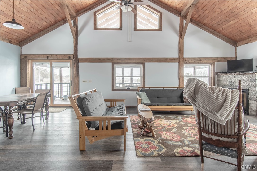 7318 Pine Woods Road Lyme, NY 13693 - Photo 9 of 35 Great room