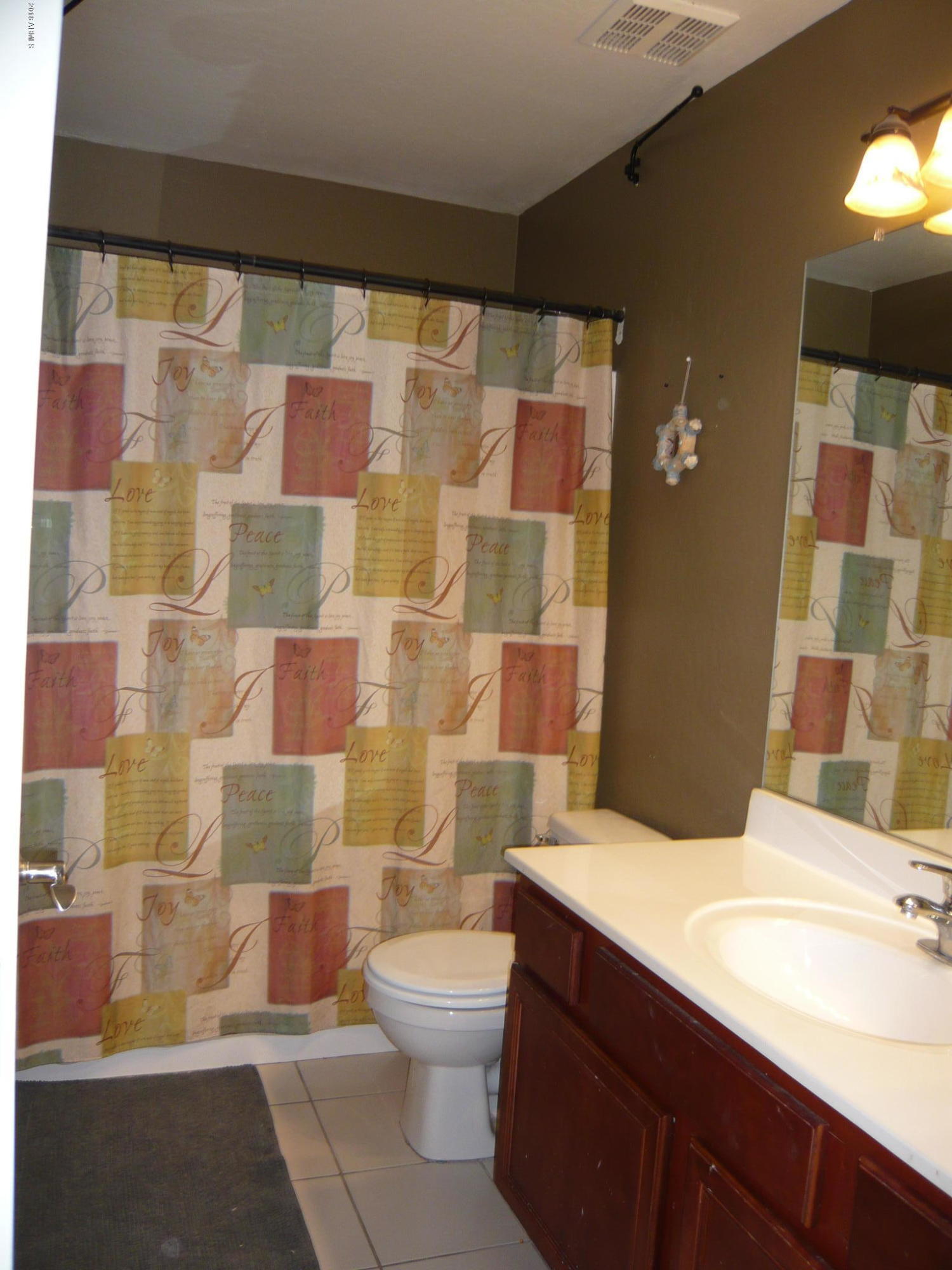 2605 West Maldonado Road Phoenix, AZ 85041 - Photo 17 of 32 P1030864