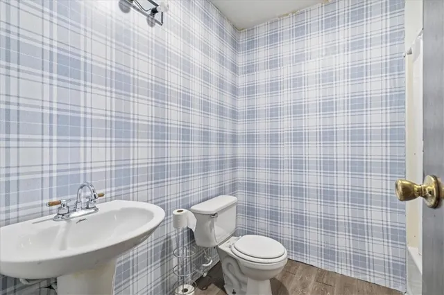 $195,000 | 1035 California Drive, Coal Center, PA 15423