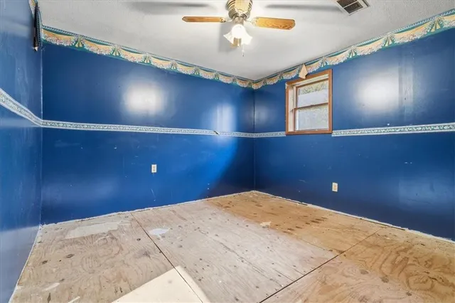 $195,000 | 1035 California Drive, Coal Center, PA 15423