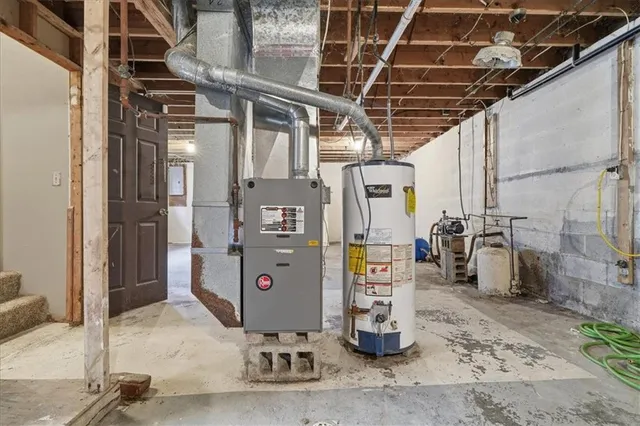 $195,000 | 1035 California Drive, Coal Center, PA 15423