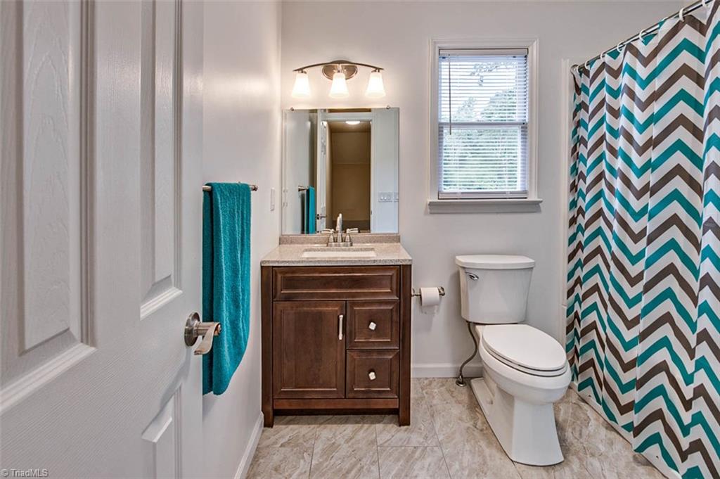 1449 New Salem Road Randleman, NC 27317 - Photo 17 of 30 Upstairs bath
