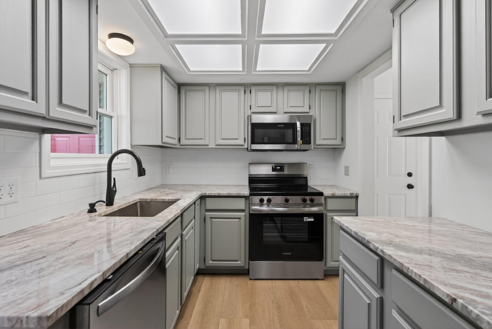 29 Old Orchard Road, Unit 6 Saco, ME 04072 - Photo 10 of 30 13_DSC03714