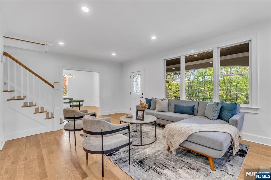 69 Broadway Park Ridge, NJ 07656 - Photo 12 of 50