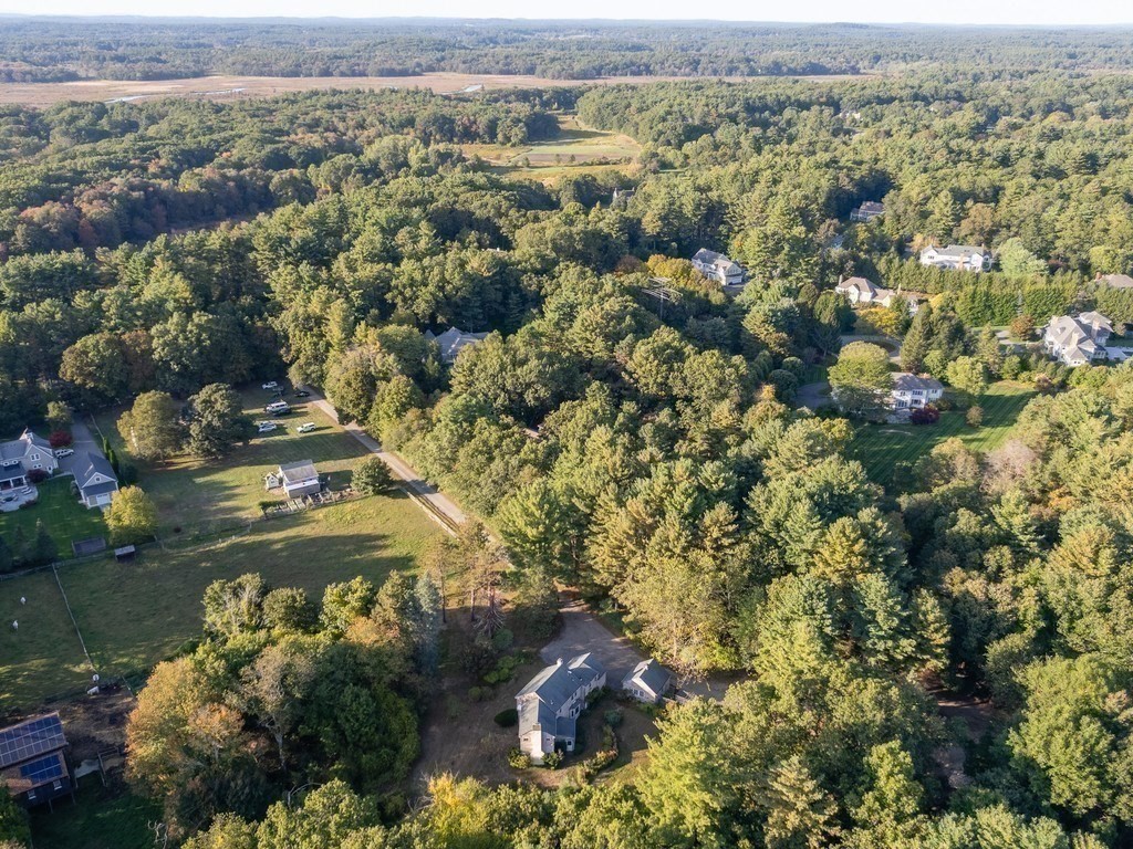 17 Glezen Lane Wayland, MA 01778 - Photo 29 of 34