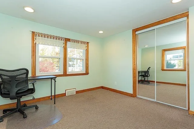 $549,900 | 28 Sprague Avenue, Chelmsford, MA 01824