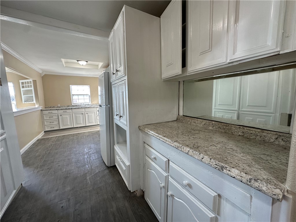 611 East Fulton Street Sinton, TX 78387 - Photo 16 of 33