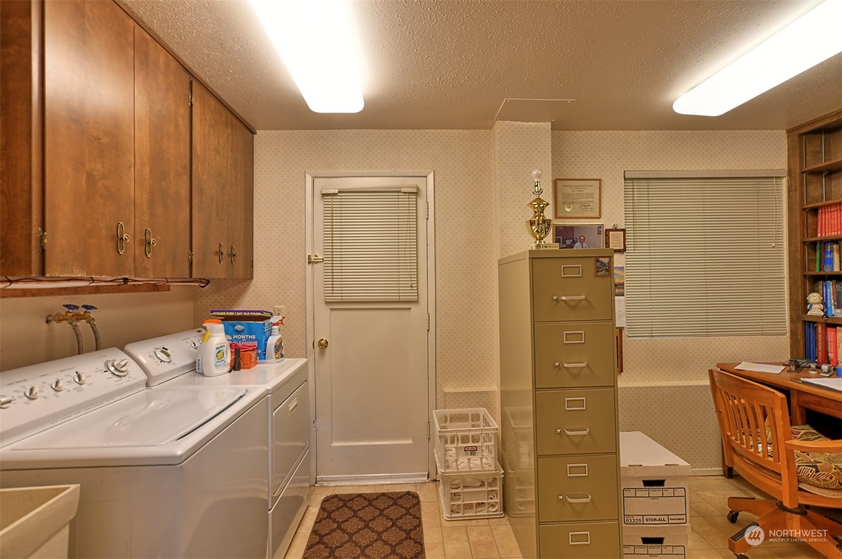 15802 119th Avenue Northeast Bothell, WA 98011 - Photo 14 of 23