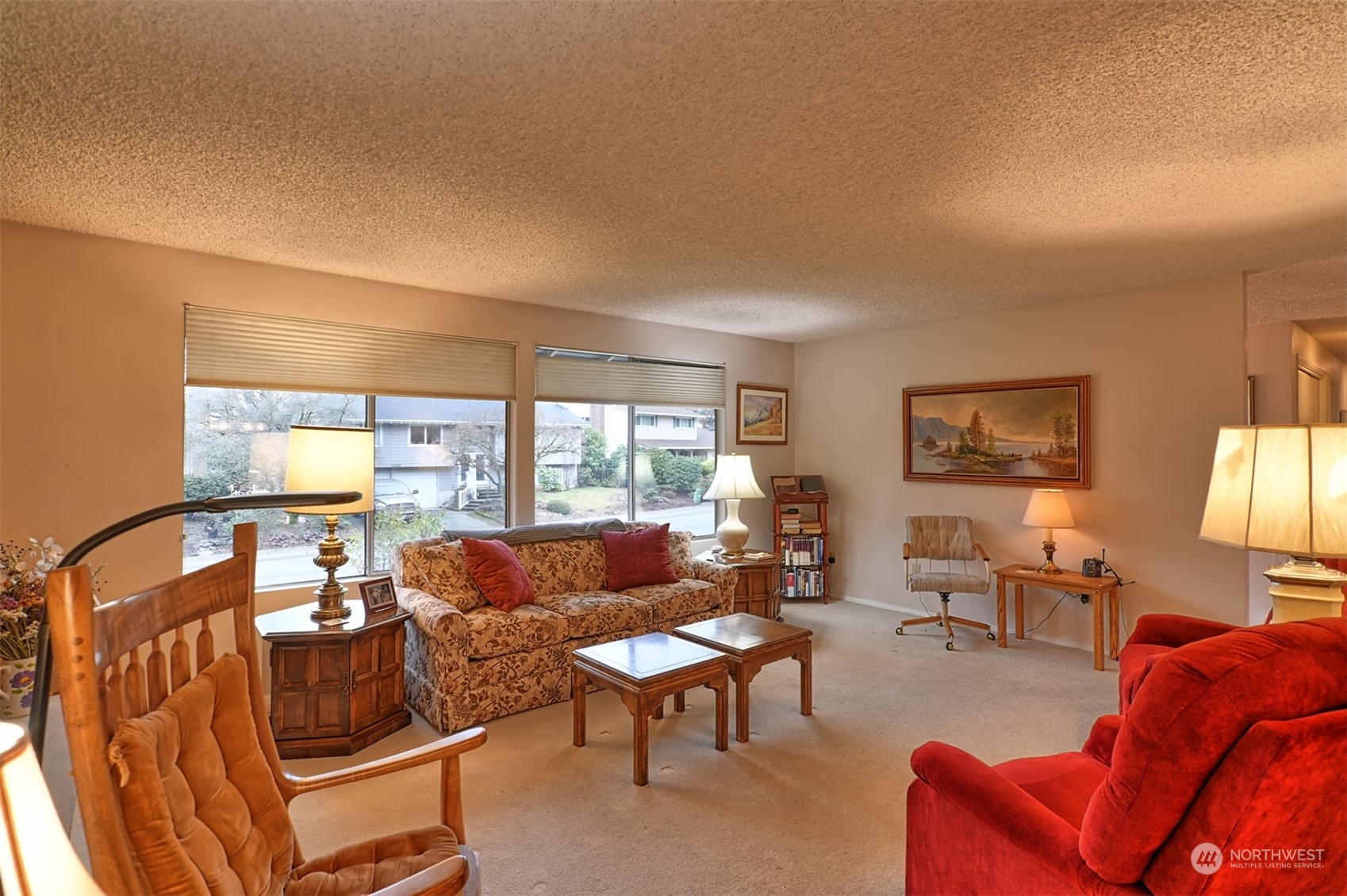 15802 119th Avenue Northeast Bothell, WA 98011 - Photo 3 of 23