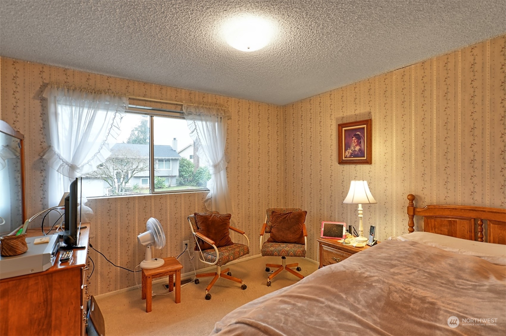 15802 119th Avenue Northeast Bothell, WA 98011 - Photo 9 of 23